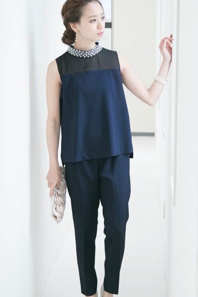 煌めくビジューとマニッシュなディティールのセットアップ