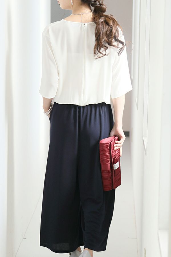 ホワイト×ネイビー（後ろ）