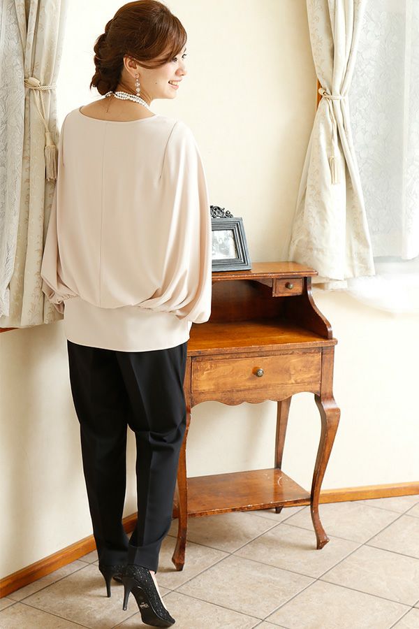 ベージュブラック（後ろ）