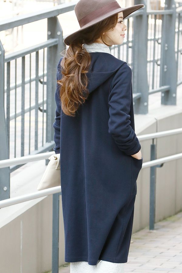 ネイビー（後ろ）