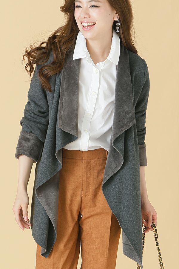 ミディアムグレー