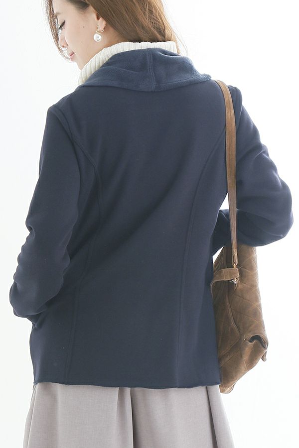 ネイビー（後ろ）