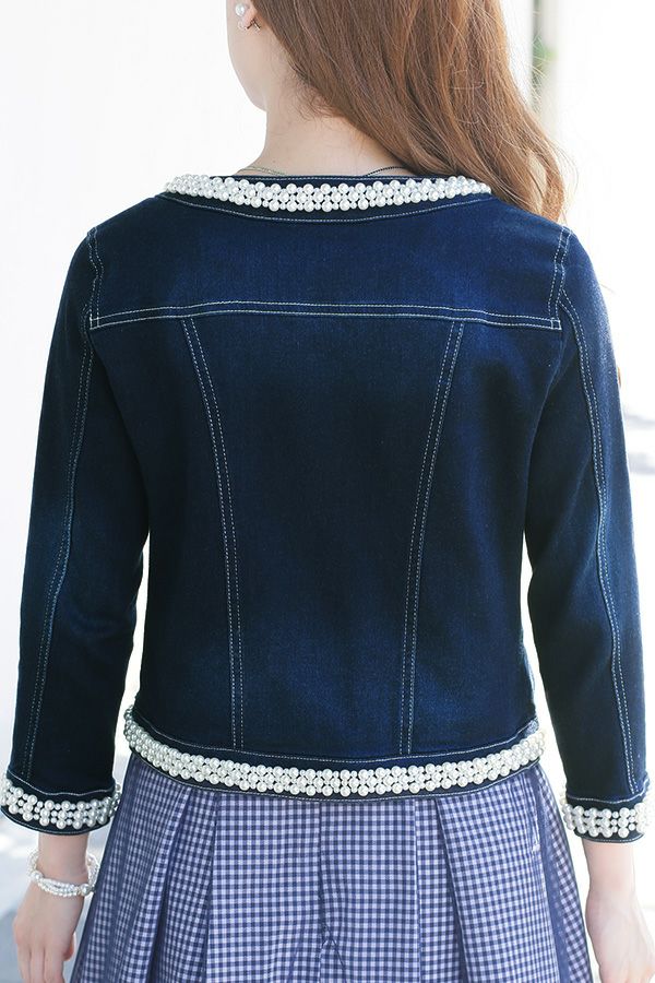 インディゴブルー（後ろ）