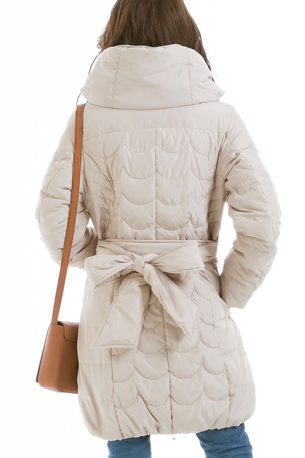 ピンクベージュ（後ろ）