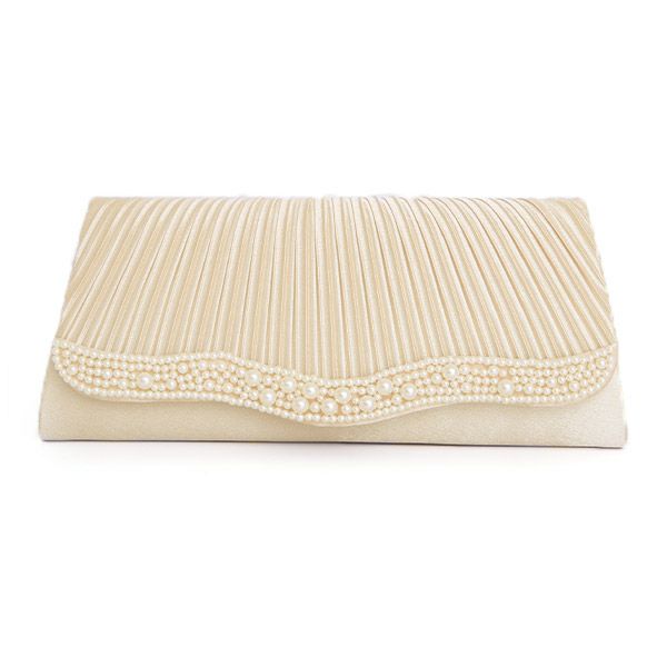 パールギャザークラッチバッグ