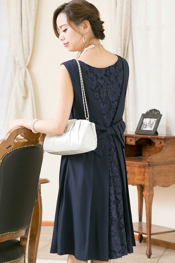 ネイビー（後ろ）