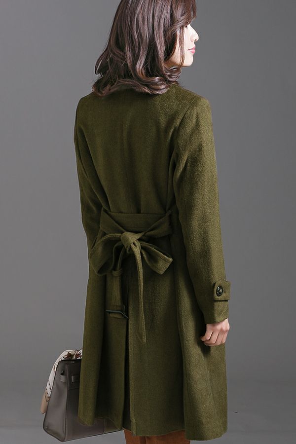 カーキ（後ろ）