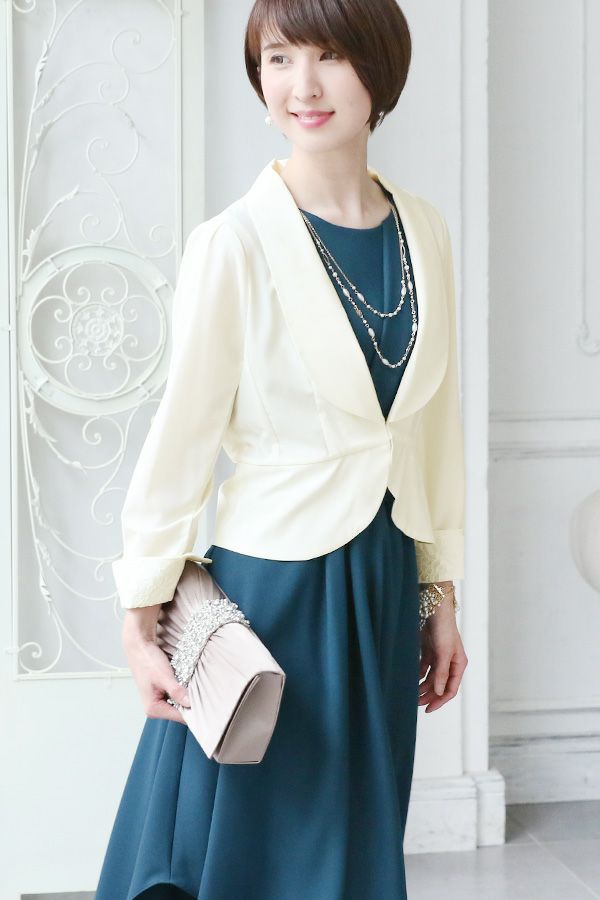 アイボリー（前）