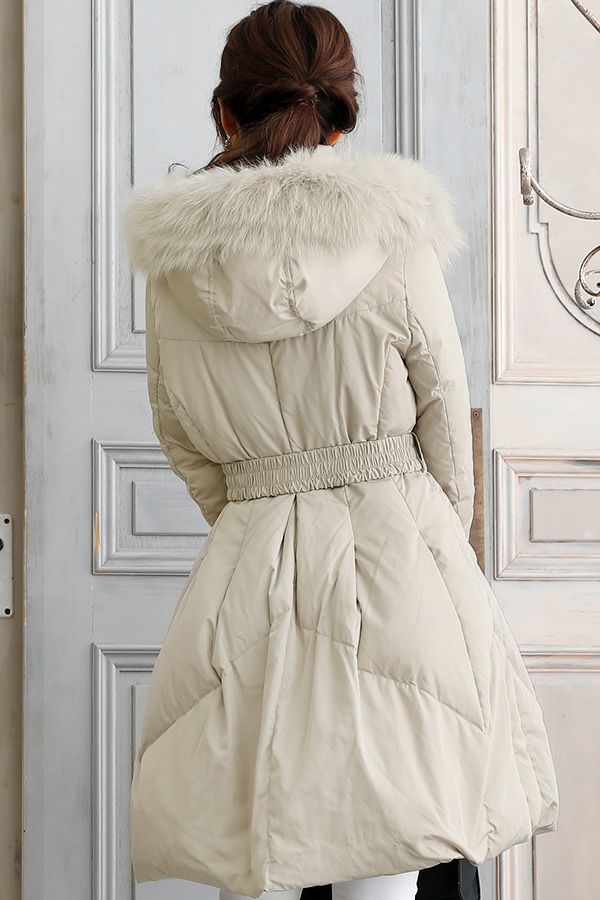 ベージュ（後ろ）