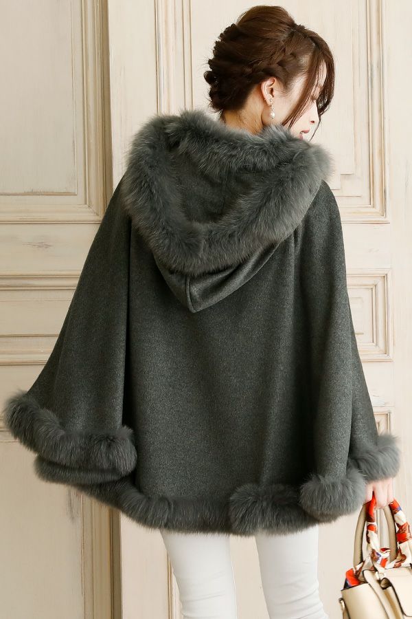 グレー（後ろ）