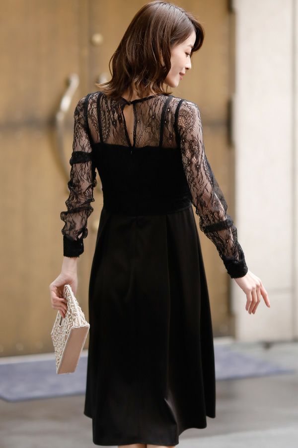 ブラック（後ろ）