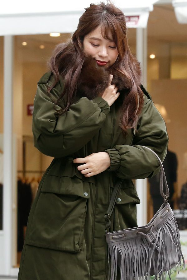 イメージ（カーキ）