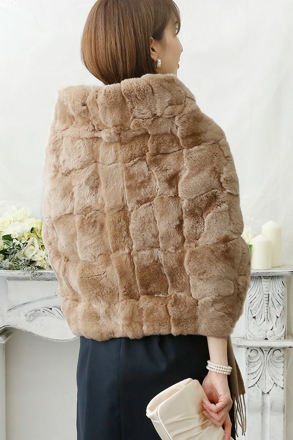 ベージュ（後ろ）