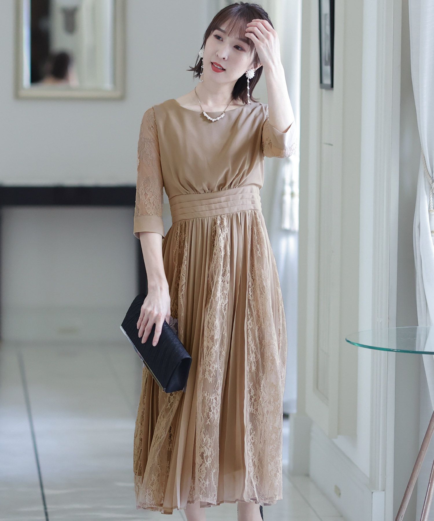グレージュ