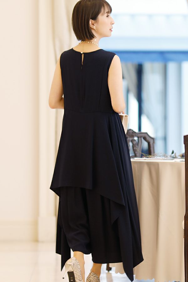 ネイビー（後ろ）