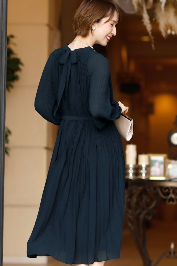 ネイビー（後ろ）