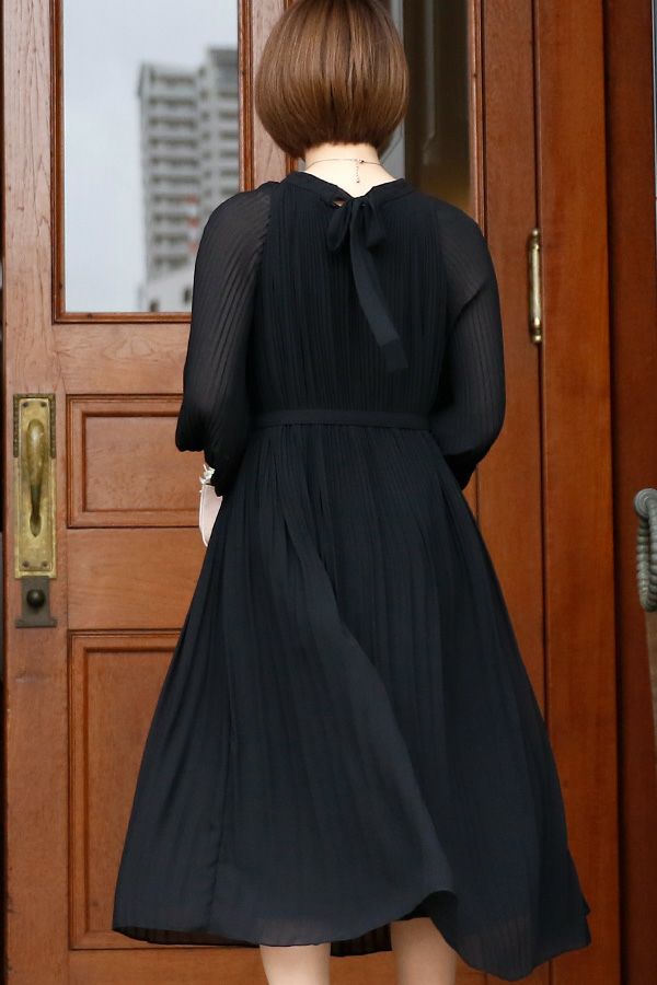 ブラック（後ろ）