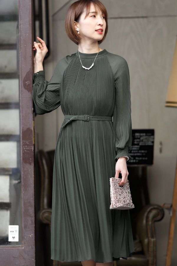 アーミーカーキ（前）