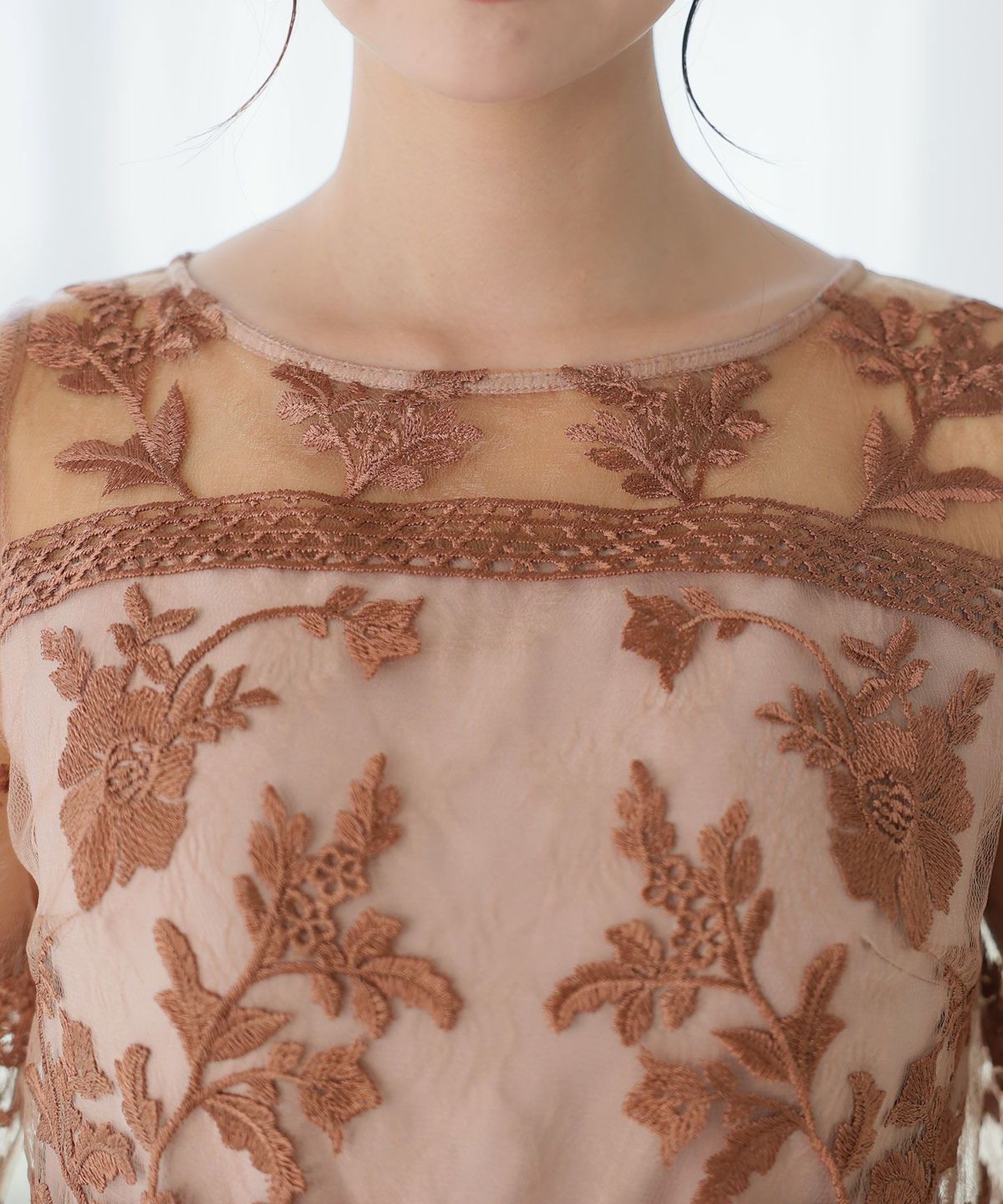 PourVous 刺繍レース＆プリーツ ロングスカート 刺繍レース＆プリーツドレス｜PourVousドレス