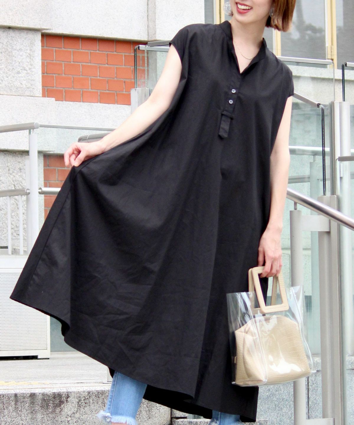 バックボタンシャツワンピース