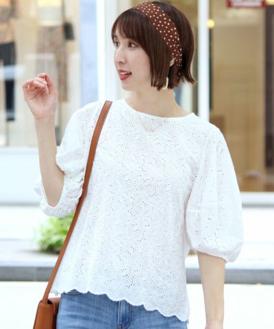 花柄パフスリーブトップス