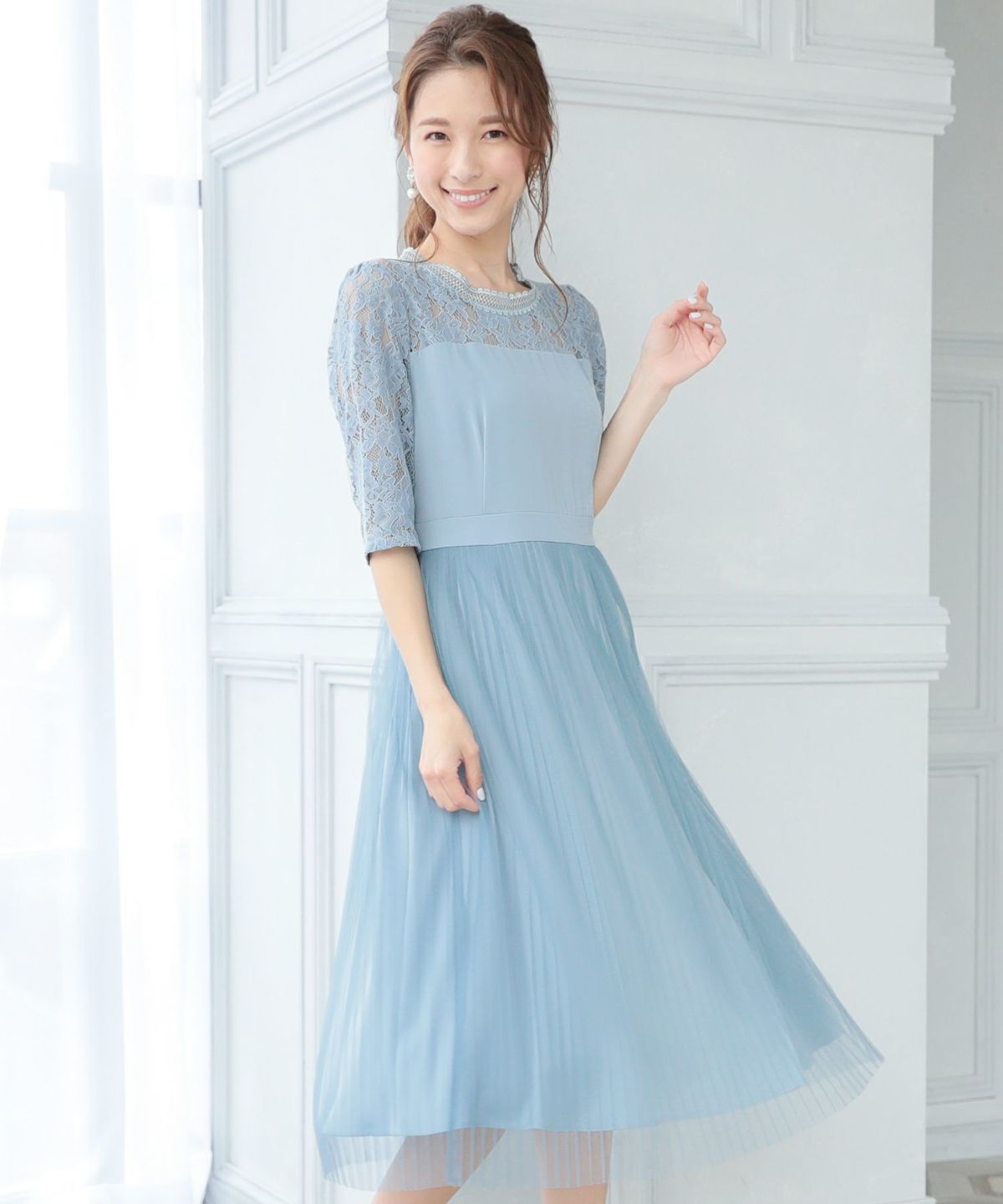 フラワーレースリボンドレス