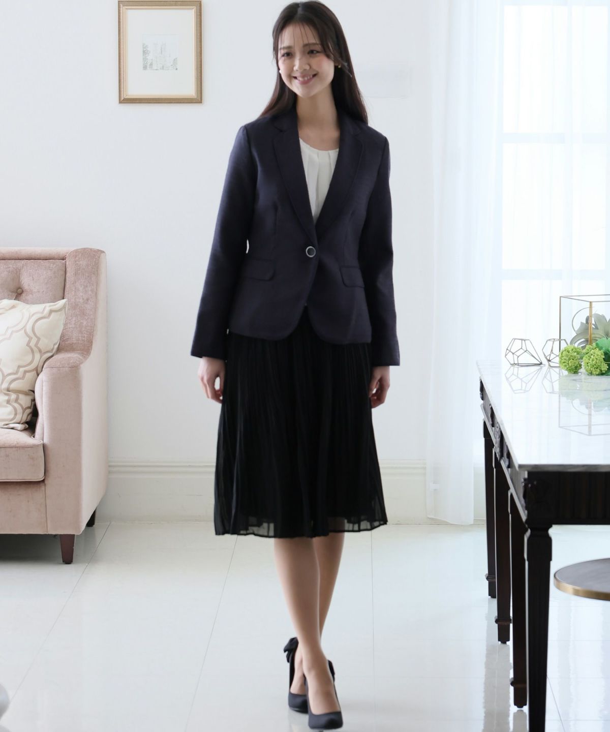 テーラードジャケットプリーツスカートスーツ