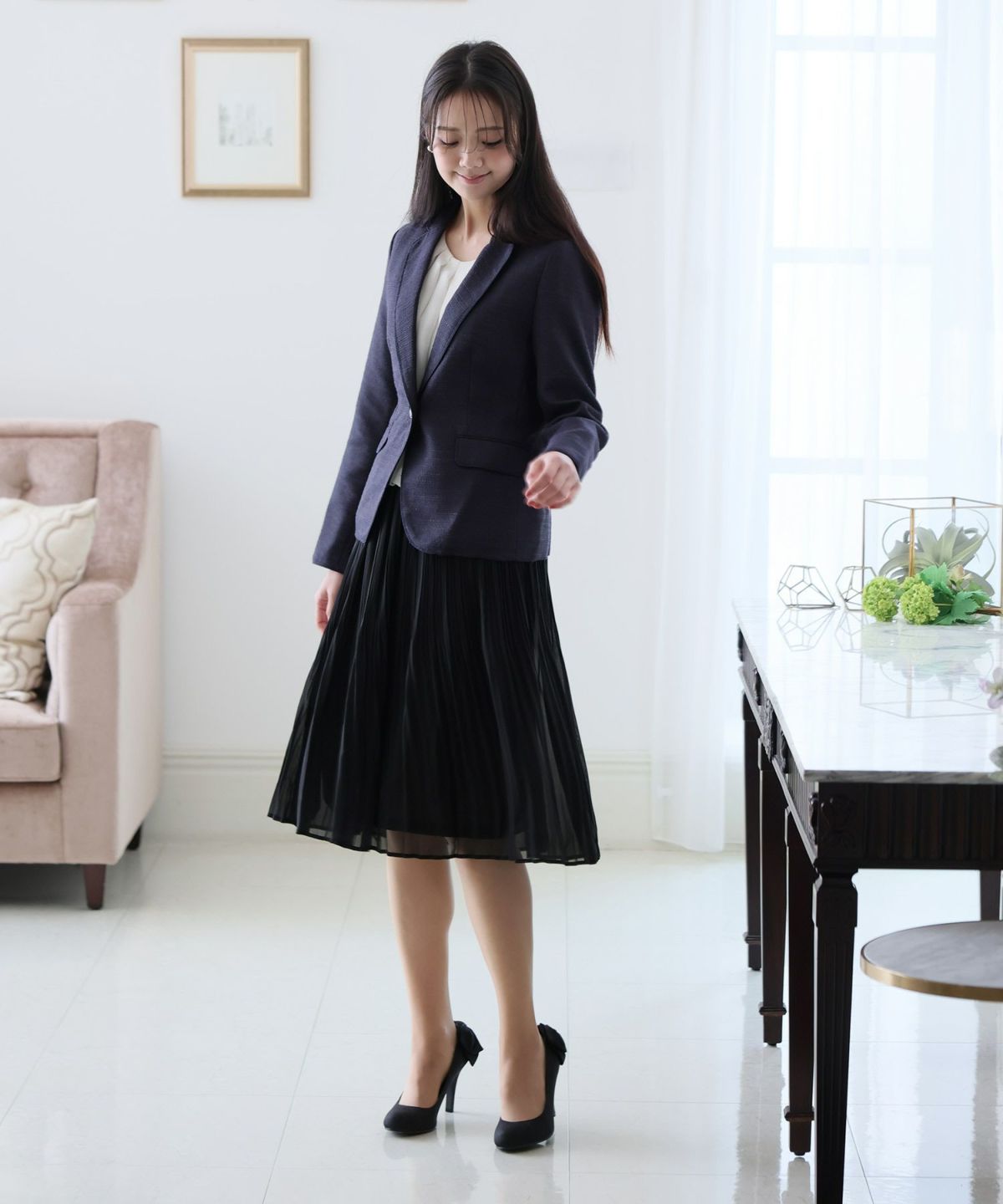 テーラードジャケットプリーツスカートスーツ