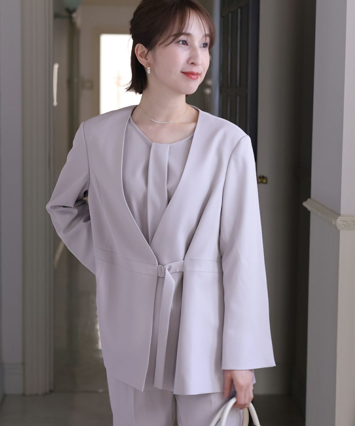 ノーカラーテントラインジャケットパンツセット