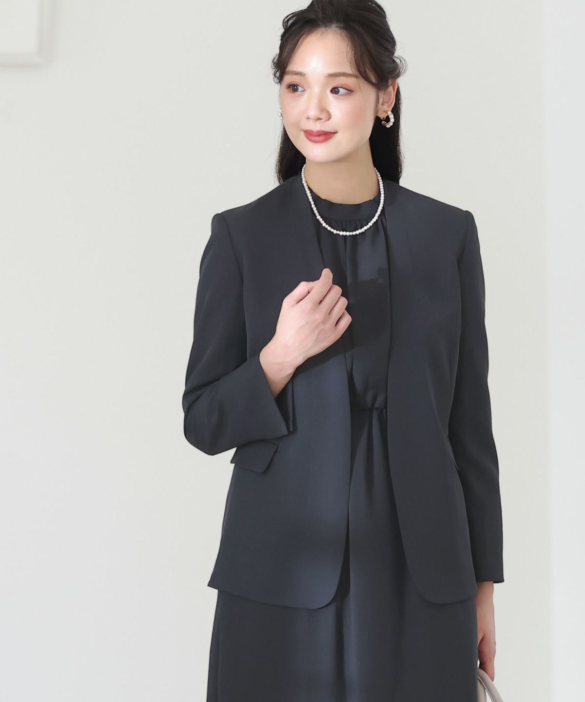 プチハイネックワンピース×ノーカラージャケットセット