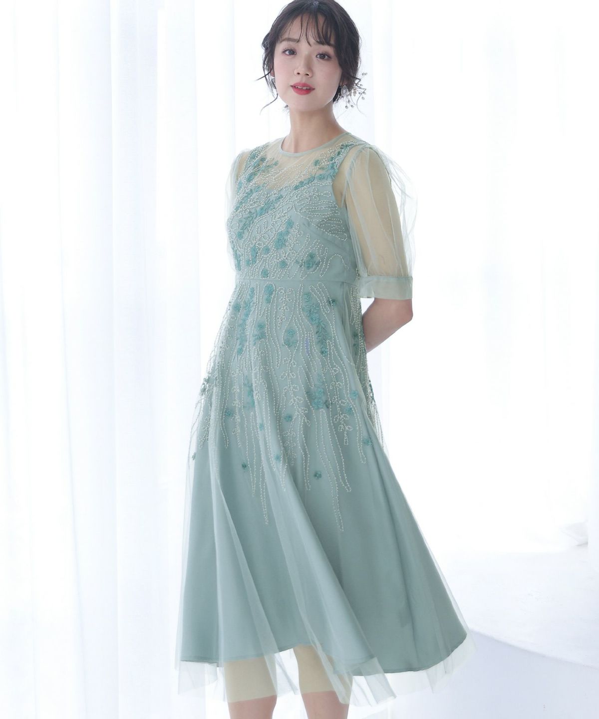 ビーズ刺繍ワンピース｜PourVous