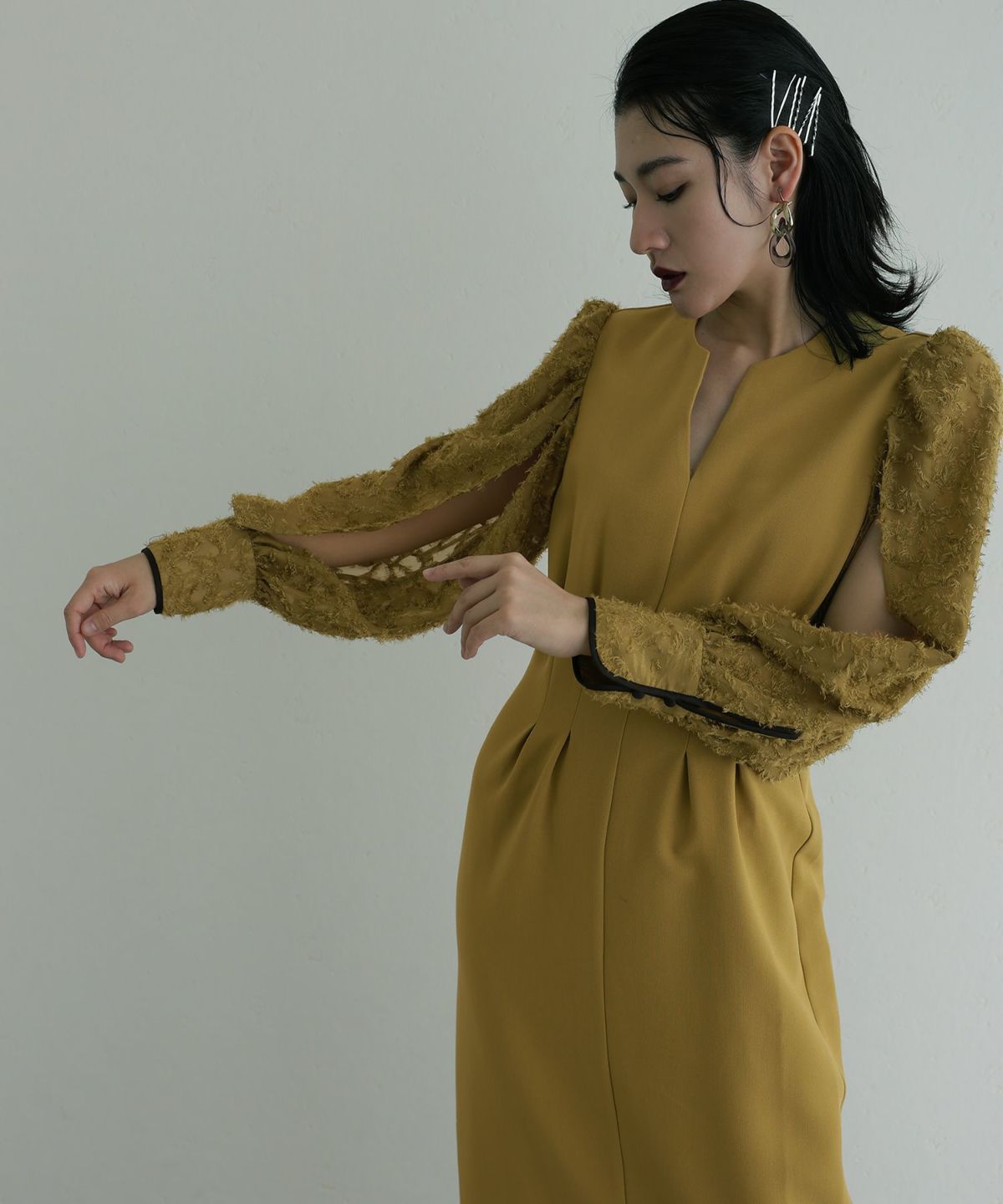 スリットスリーブワンピース｜PourVous