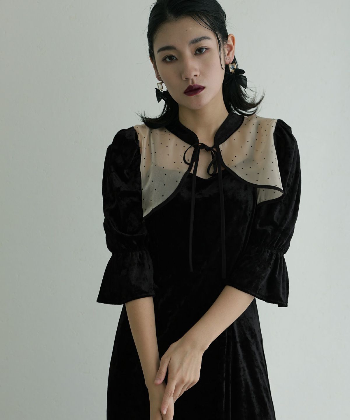 ドット×ベロアドレス｜PourVousドレス専門店