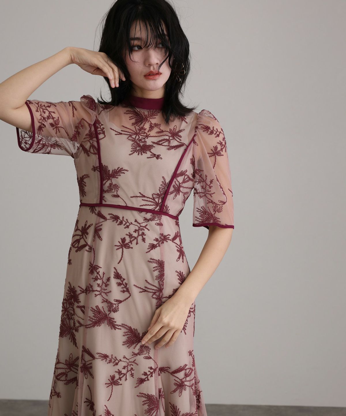 本日限定価格●美品●プールヴー 刺繍 エンブロイダリー 2XL ゆったり 大きい 本日限定価格○美品○プールヴー 刺繍 エンブロイダリー 2XL