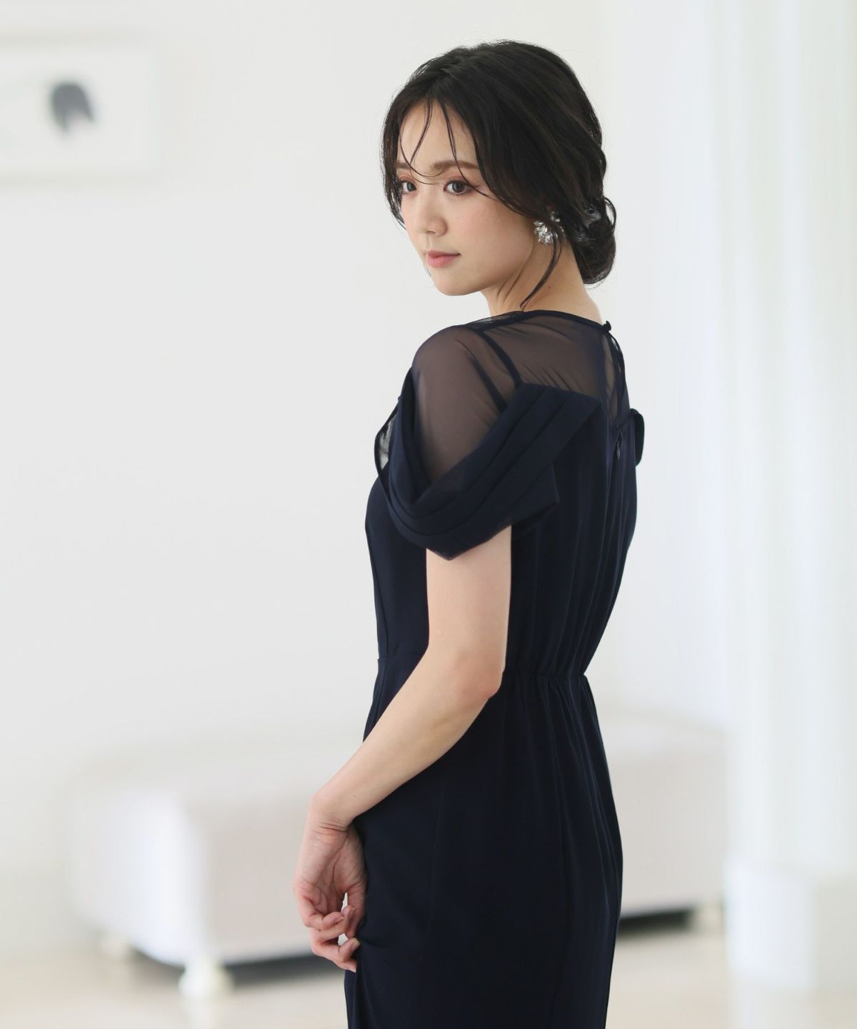 オフショルダー風タイトドレス | PourVous（プールヴー）パーティー