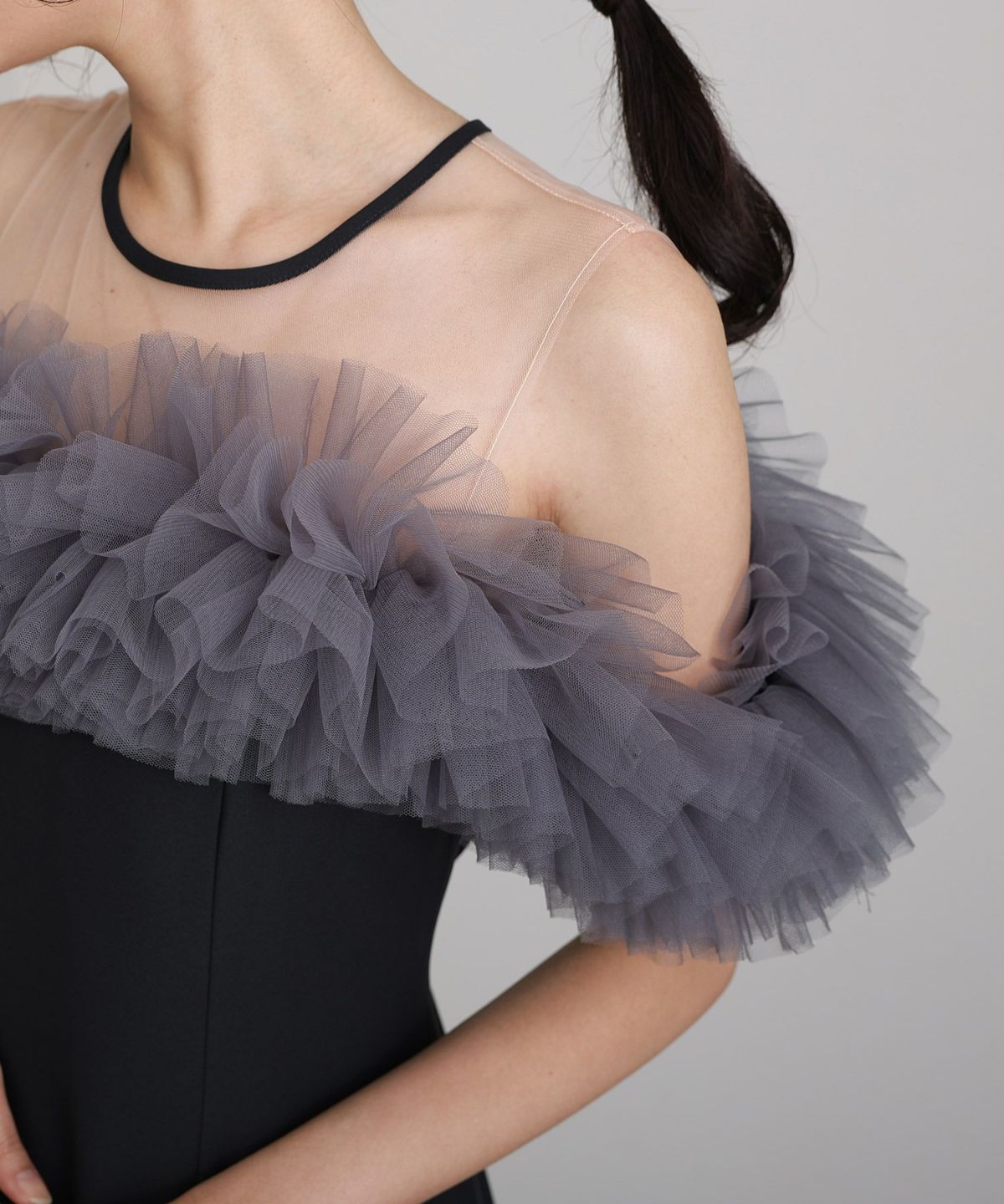 低身長用サイズあり】ギャザーチュールオフショルダードレス