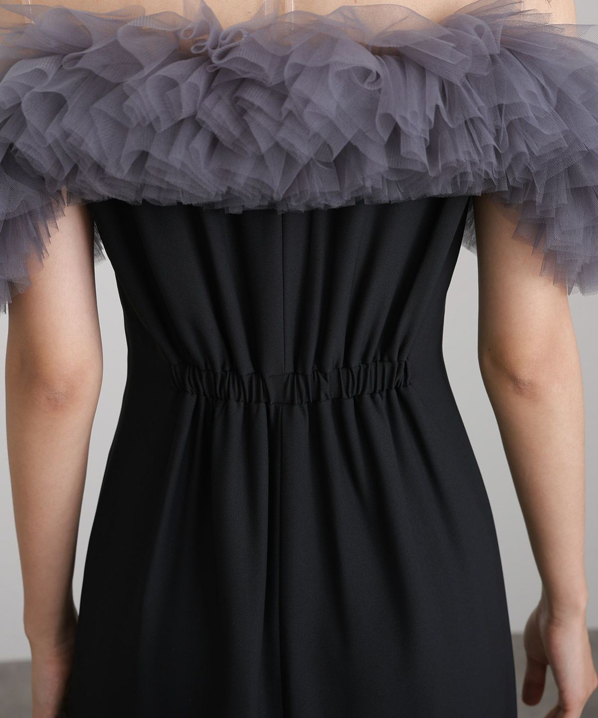 低身長用サイズあり】ギャザーチュールオフショルダードレス
