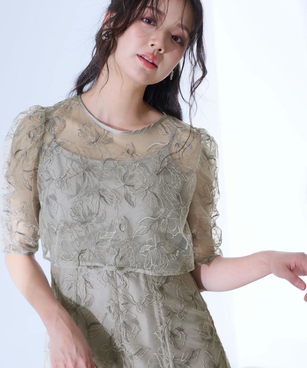 トップス付き花柄刺繍ドレス