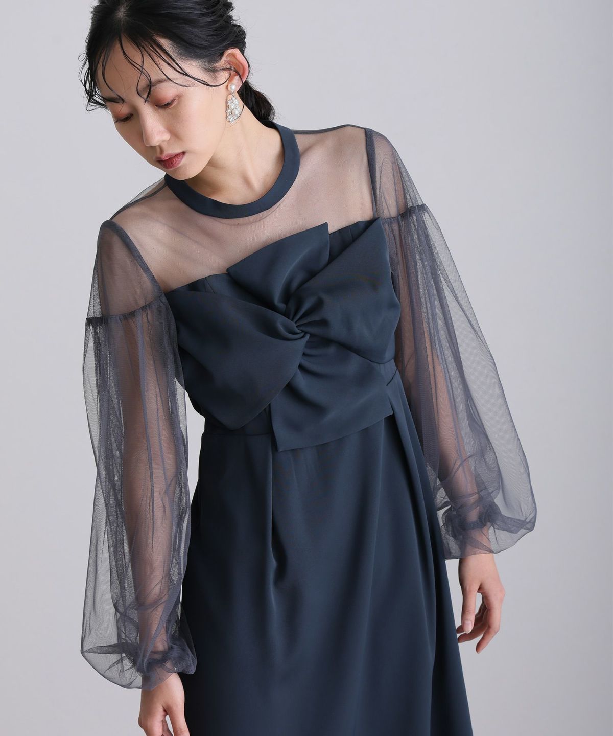 ビスチェ＆パフスリーブドレス