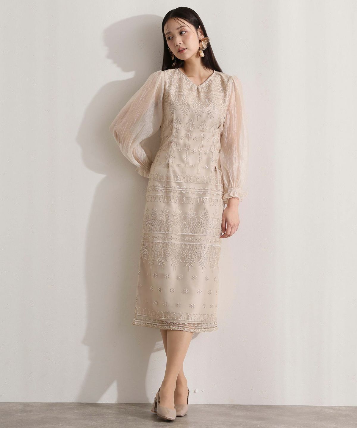 JOVANI ☆ビーズ刺繍 グレー フレアドレス Vネック Vネック刺繍レースドレス | PourVous（プールヴー）パーティー