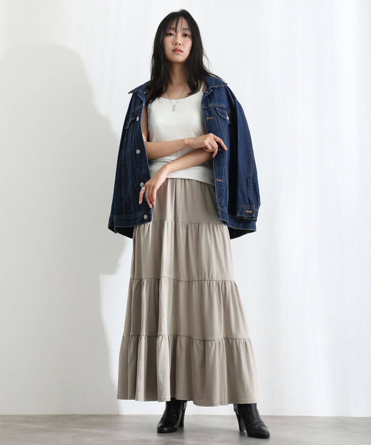 3段ティアードマキシスカート