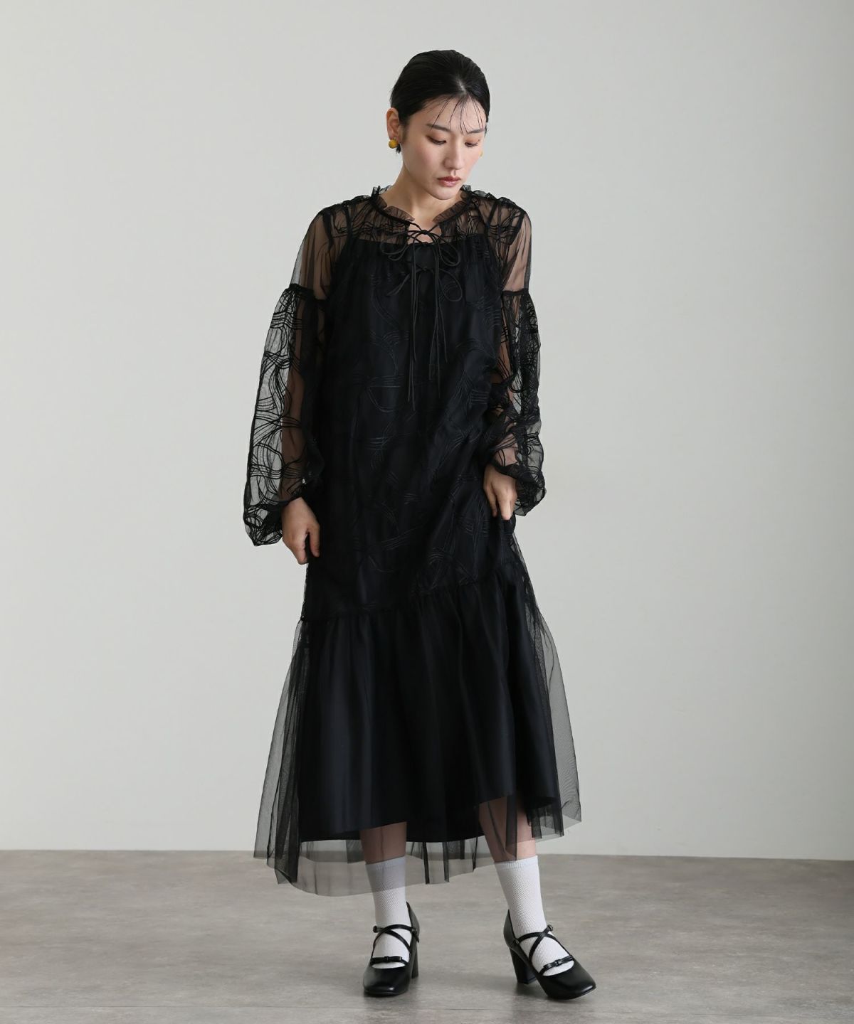 リボンエンブロイダリーレイヤードドレス　オケージョンドレス リボンエンブロイダリーレイヤードドレス マタニティ 妊婦 結婚式