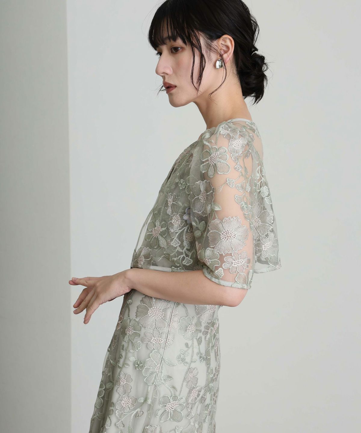 刺繍ワンピース2点セット | PourVous（プールヴー）パーティードレス専門店